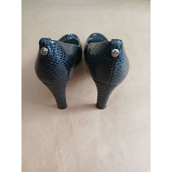 Stuart Weitzman Blue Snakeskin Peep Toe Pumps Size 7N Mob Wife Glam Heels - Picture 4 of 8